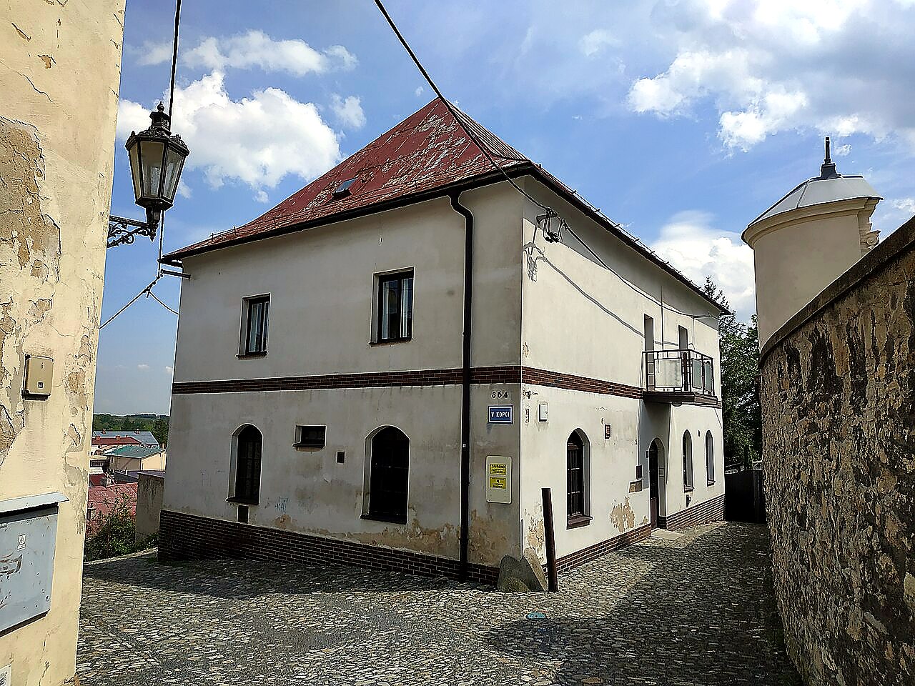 
<span>Armanka</span>
