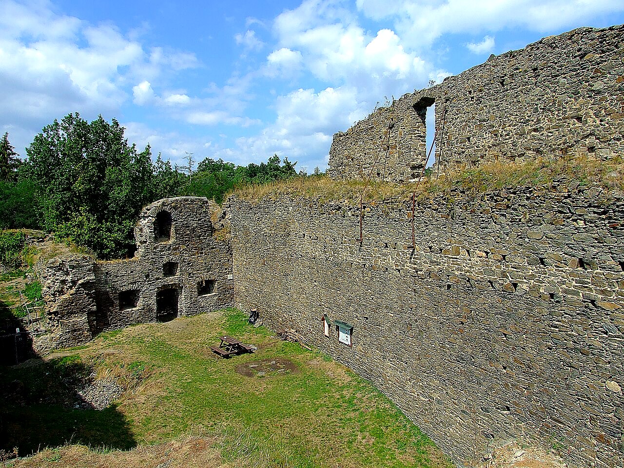 
<span>Buben</span>
