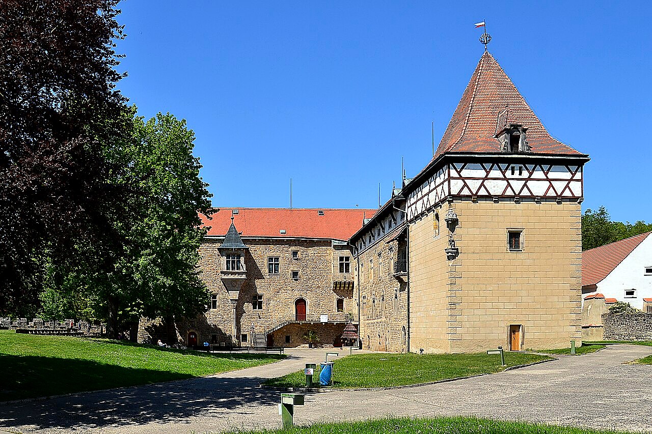 
<span>Budyně nad Ohří</span>
