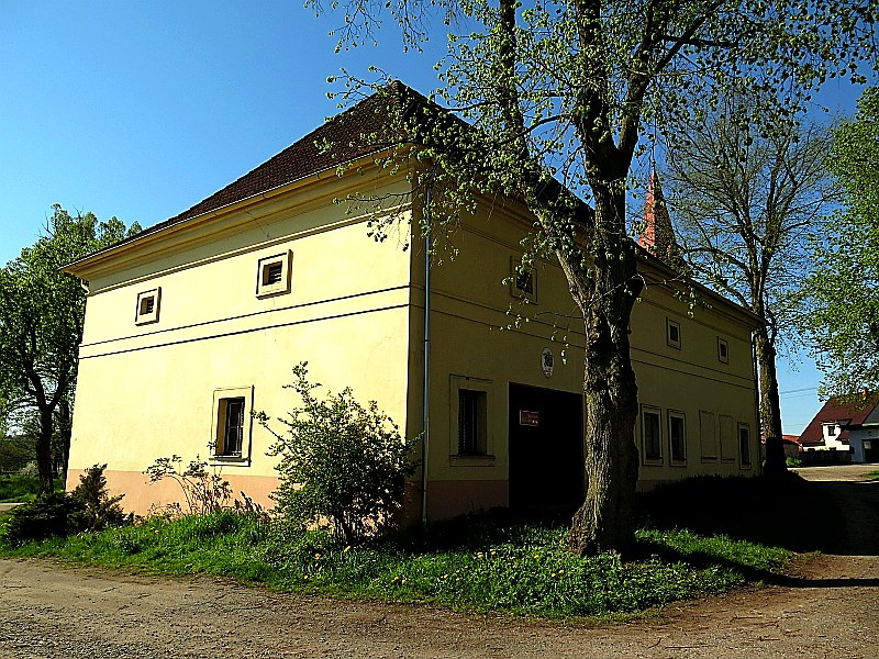 
<span>Chudobinec</span>

