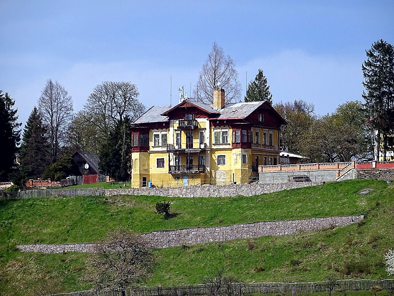 
<span>Neugebau</span>
