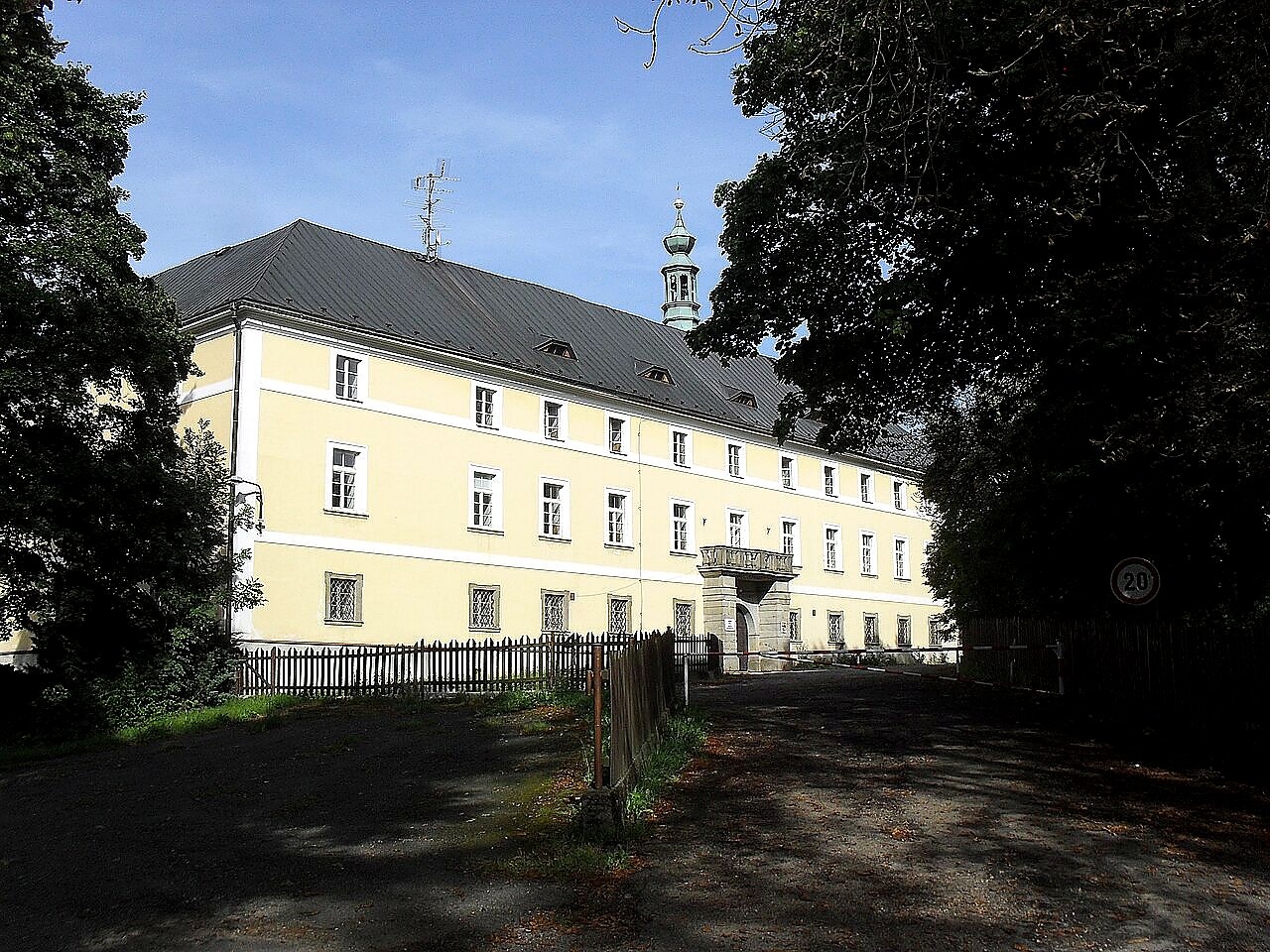 
<span>Oselce</span>
