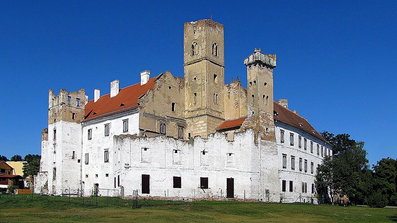 
<span>Zámek Břeclav</span>
