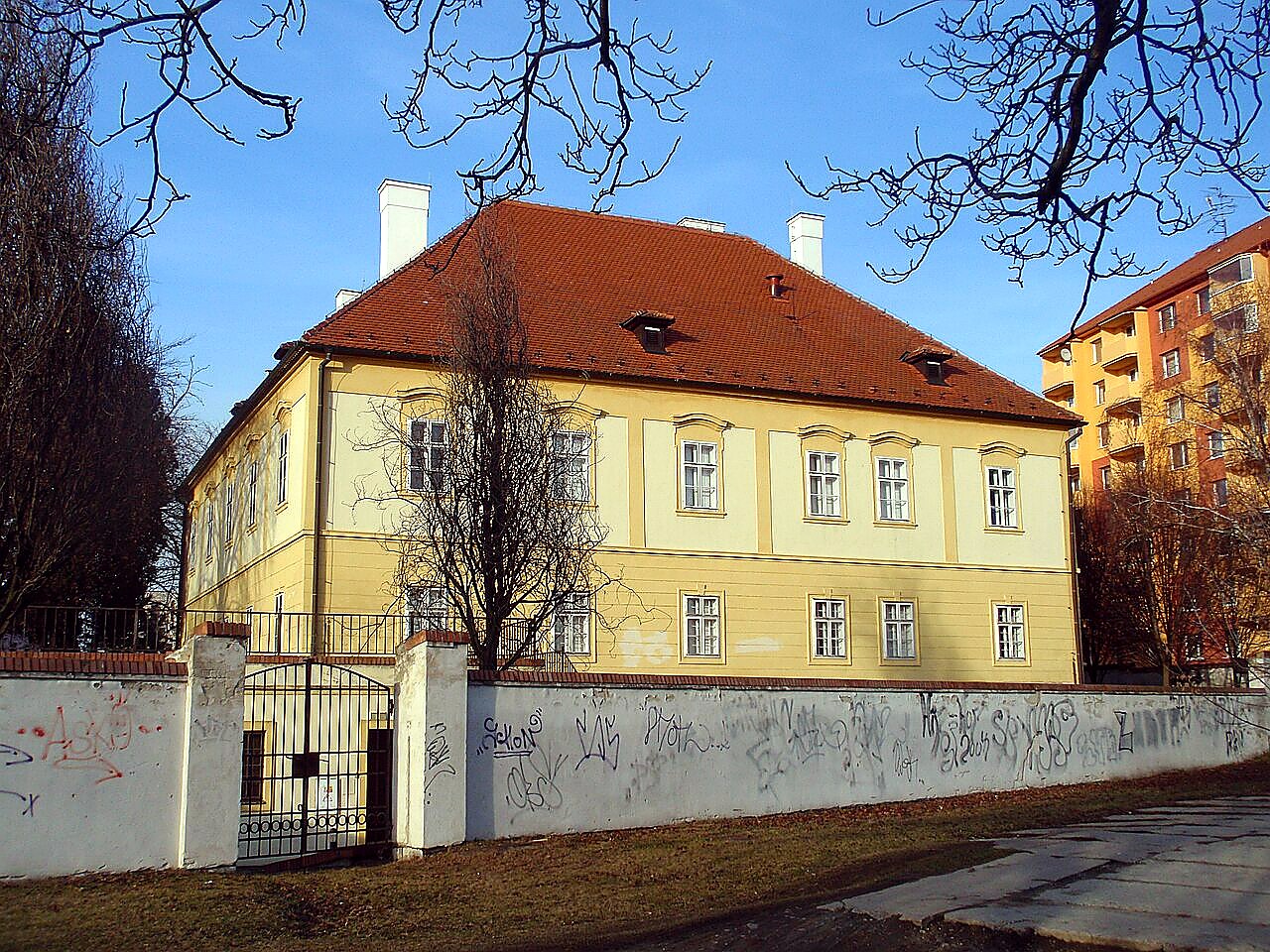 
<span>zámek Hodonín</span>
