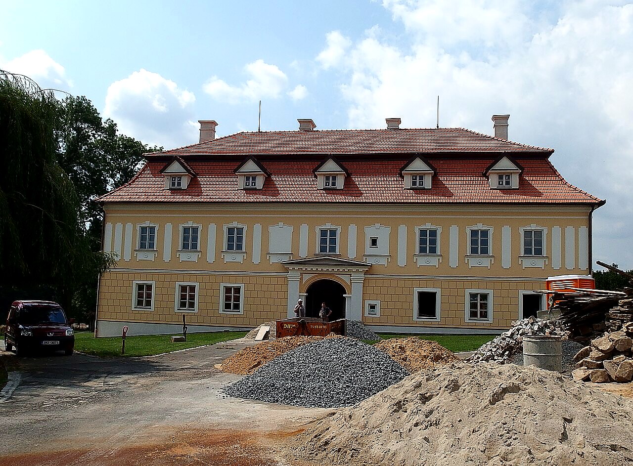 
<span>zámek Všechovice</span>
