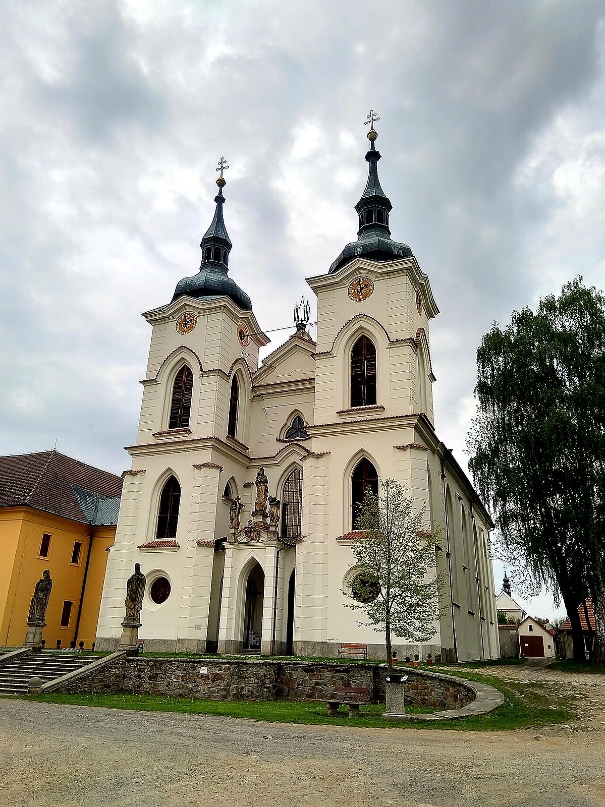 
<span>kostel Narození Panny Marie v Želivi</span>
