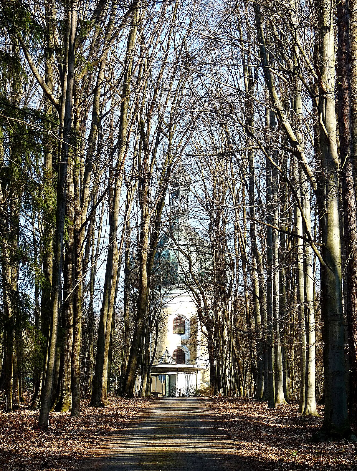 
<span>Kostel Jména Panny Marie (Velečín)</span>

