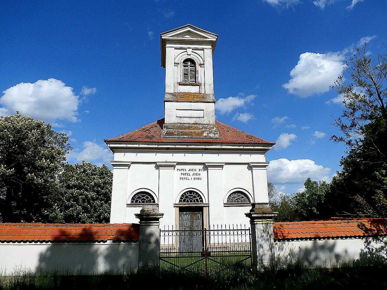 
<span>Kostel Narození Panny Marie v Křimicích</span>
