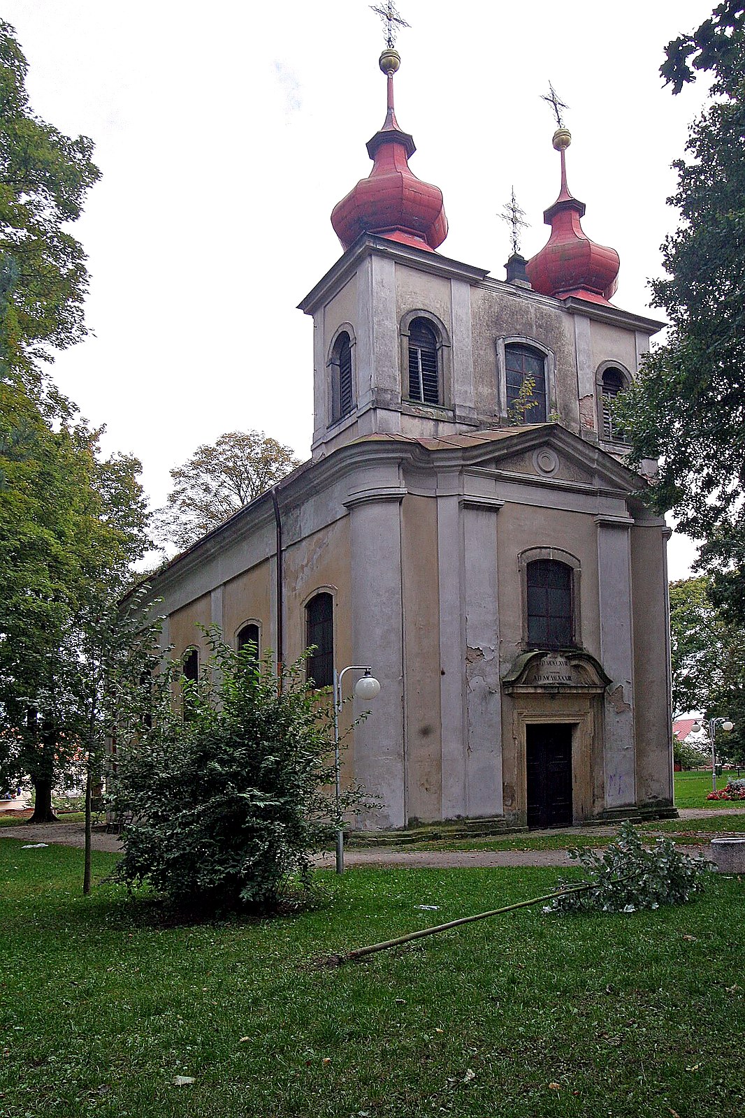 
<span>Kostel Nejsvětější Trojice (Nový Bydžov)</span>
