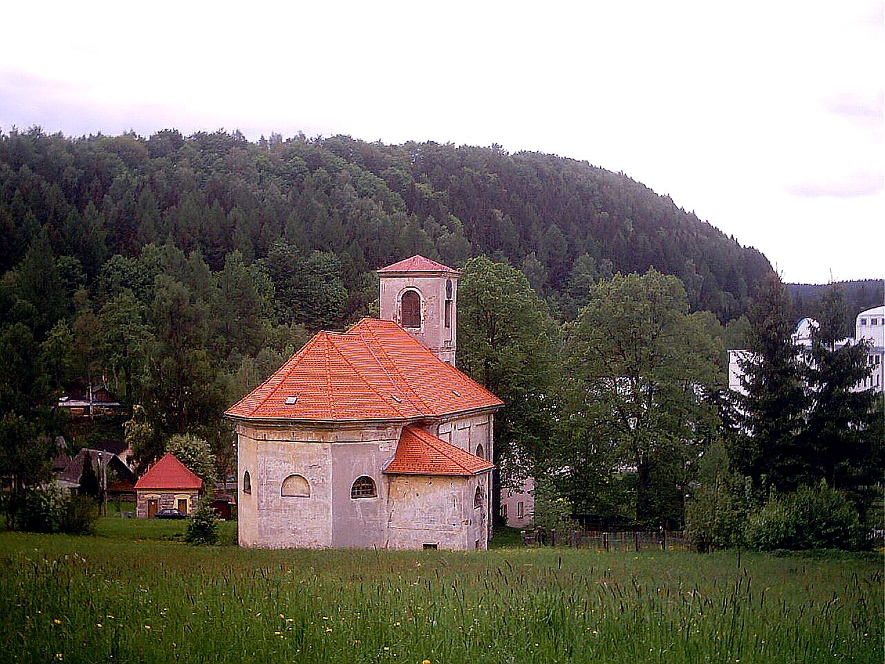 
<span>Kostel Povýšení svatého Kříže (Horní Adršpach)</span>

