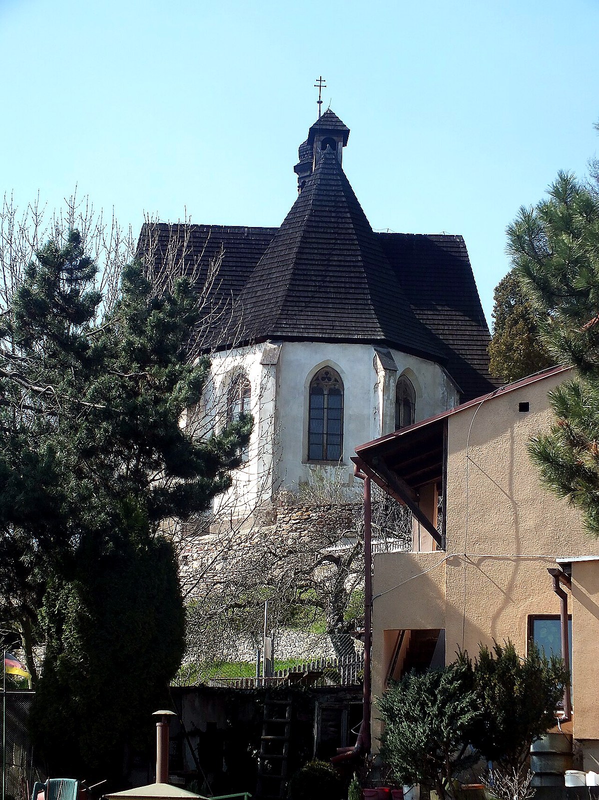 
<span>Kostel svaté Anny (Krupka)</span>
