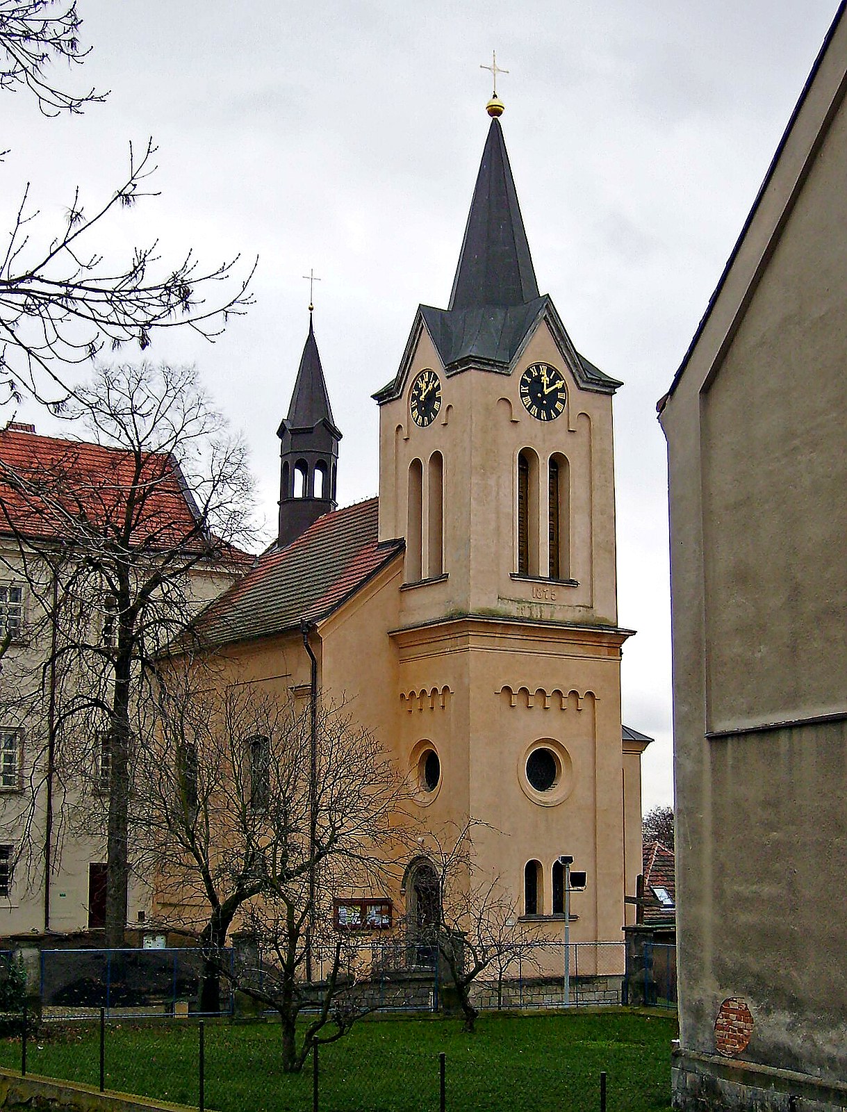 
<span>Kostel svaté Ludmily (Horní Počernice)</span>
