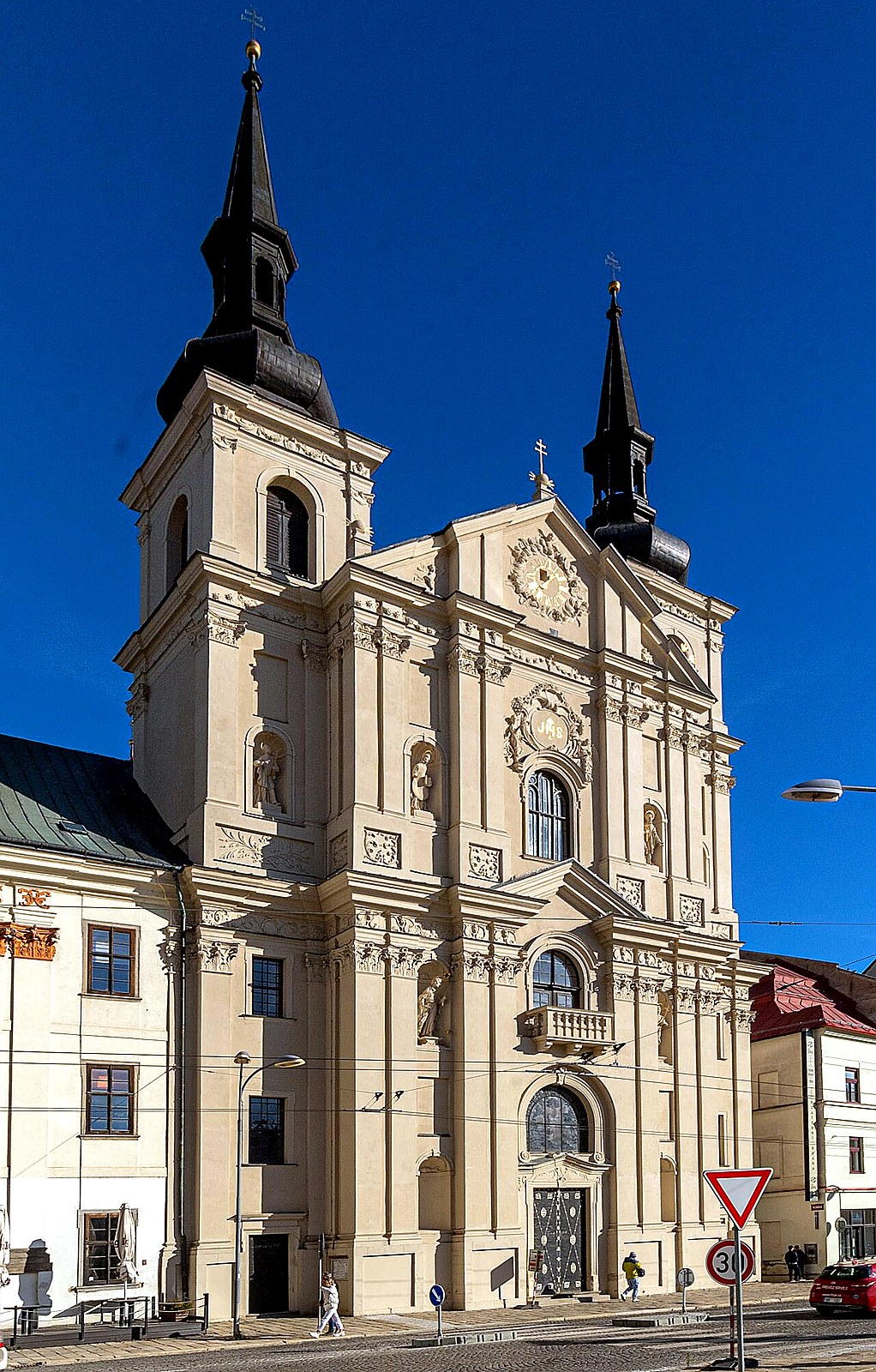 
<span>Kostel svatého Ignáce z Loyoly (Jihlava)</span>
