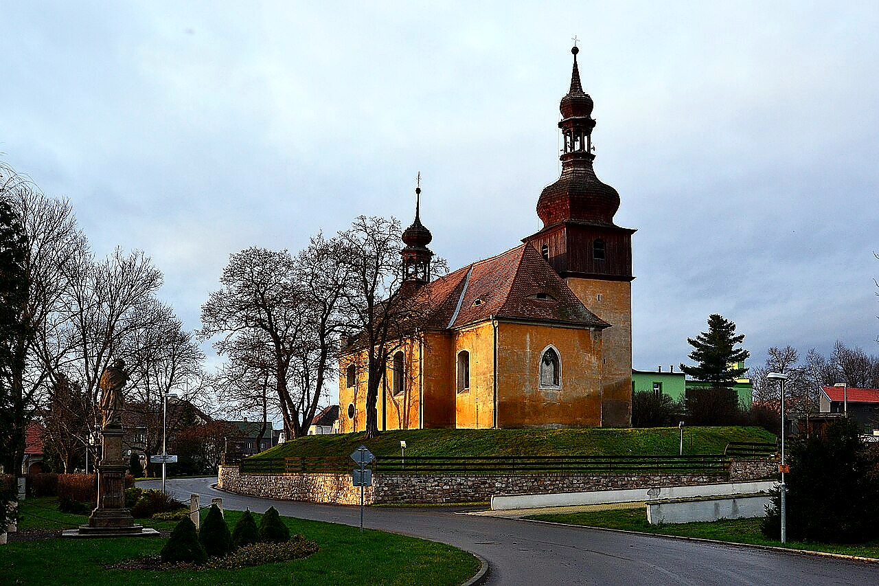 
<span>Kostel svatého Václava (Strupčice)</span>
