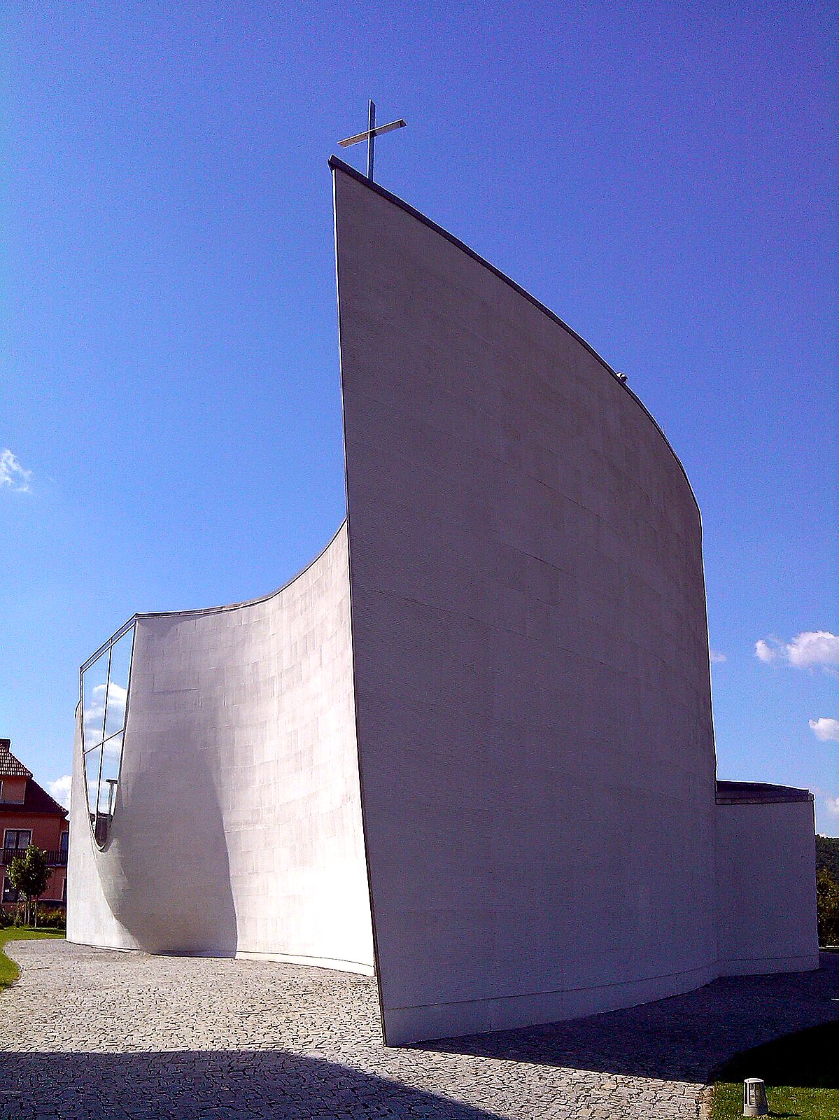 
<span>Modlitebna Církve bratrské</span>
