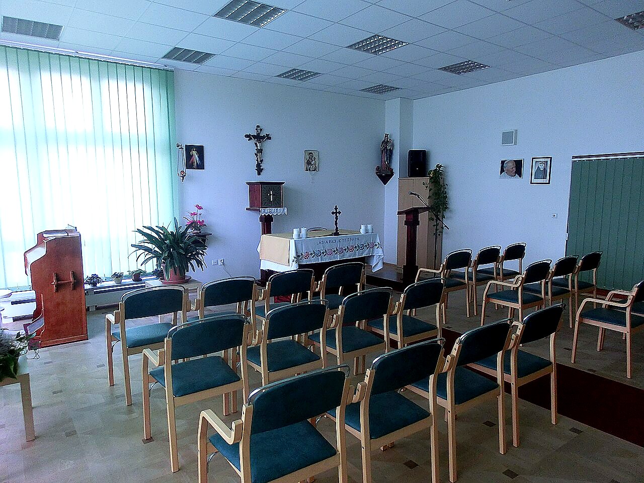 
<span>kaple Božího milosrdenství (Předměstí)</span>
