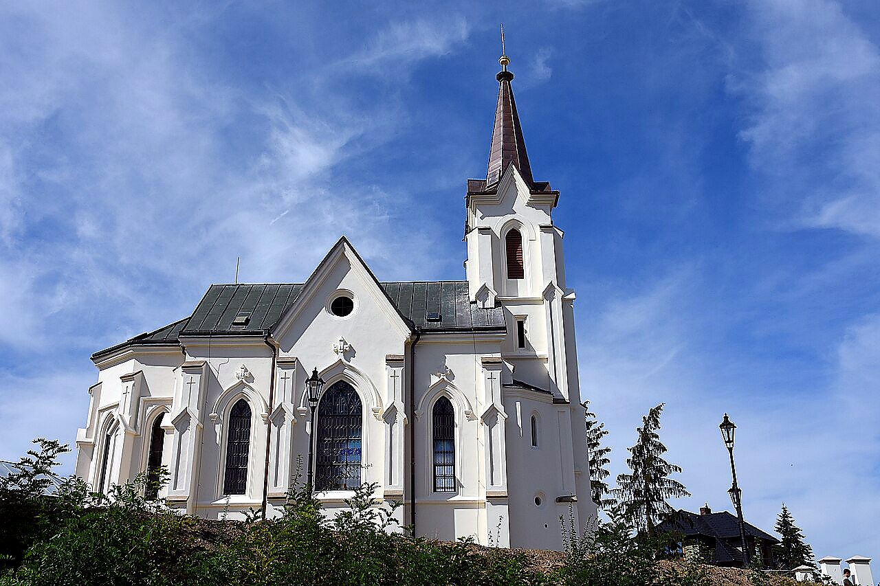 
<span>kaple svatého Kříže (Pelhřimov)</span>
