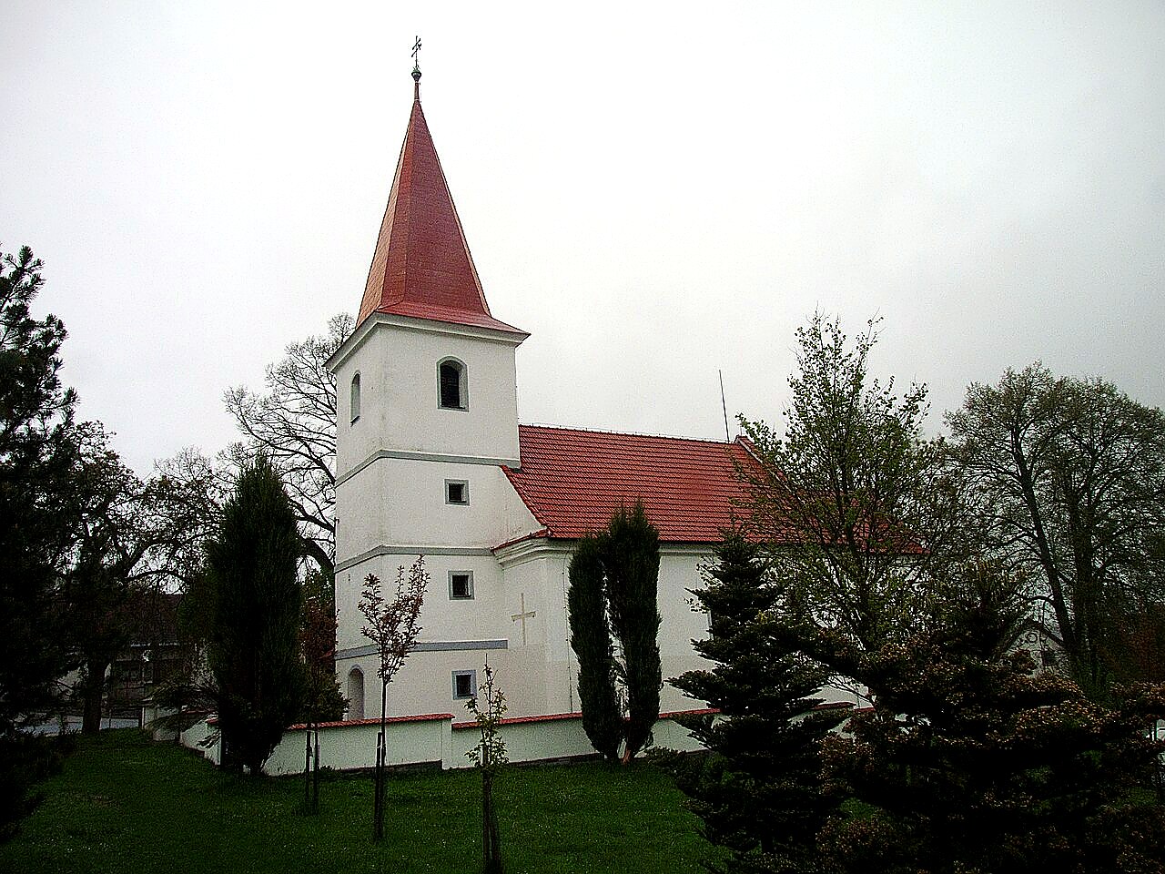 
<span>kostel Narození Panny Marie (Hlasivo)</span>
