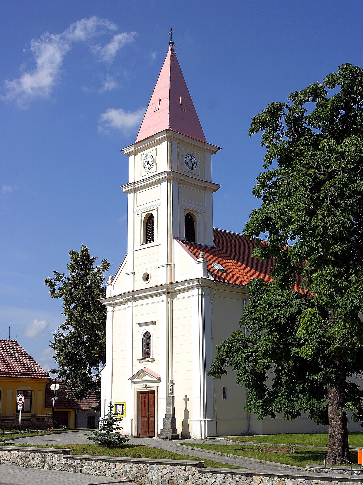 
<span>kostel Nejsvětější Trojice (Bratčice)</span>
