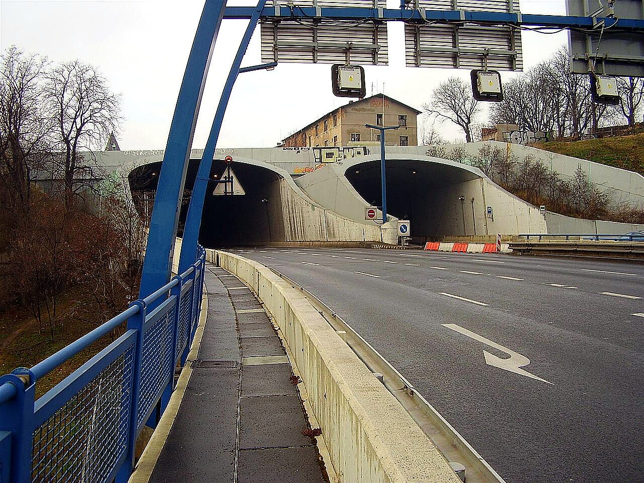 
<span>Strahovský tunel</span>
