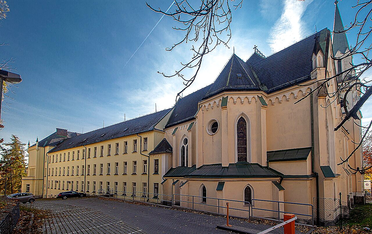 
<span>Klášter voršilek v Liberci</span>
