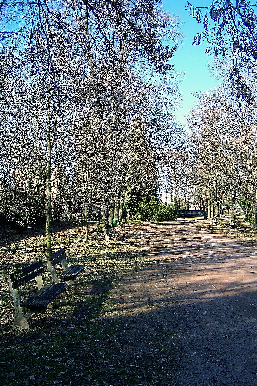 
<span>Tyršovy sady (Pardubice)</span>
