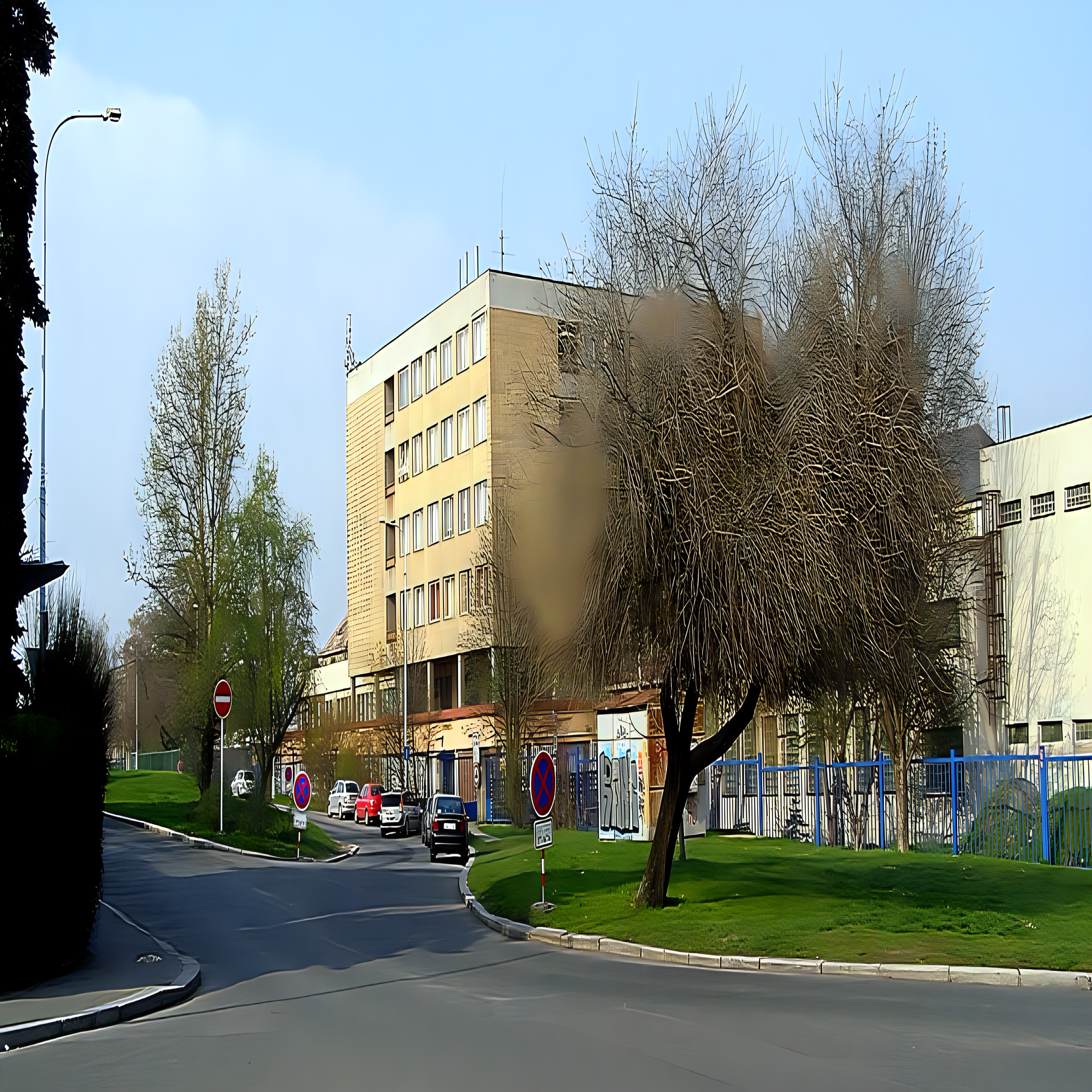 
<span>Ústřední vojenská nemocnice</span>
