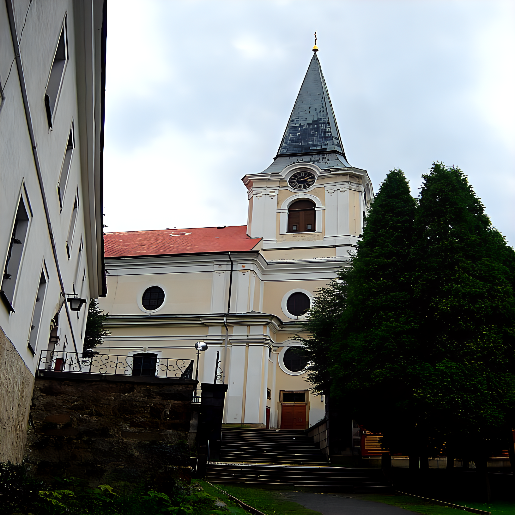 
<span>Kostel svatého Jiří (Starý Jiříkov)</span>
