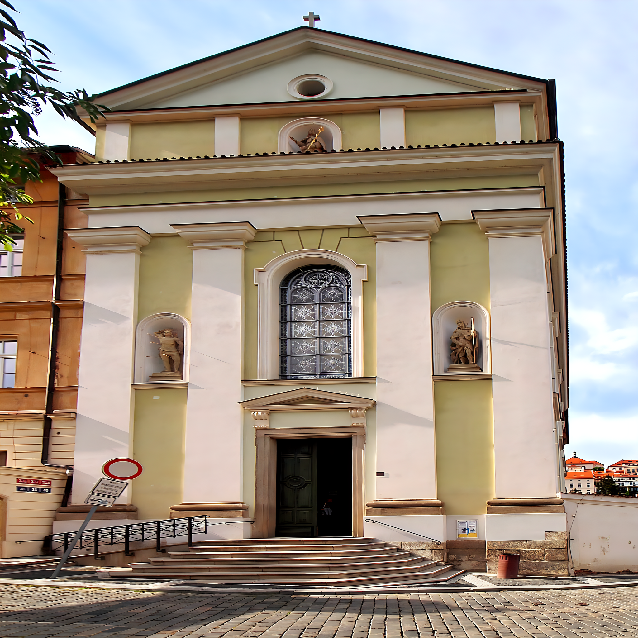 
<span>Kostel svatého Karla Boromejského (Praha 1)</span>
