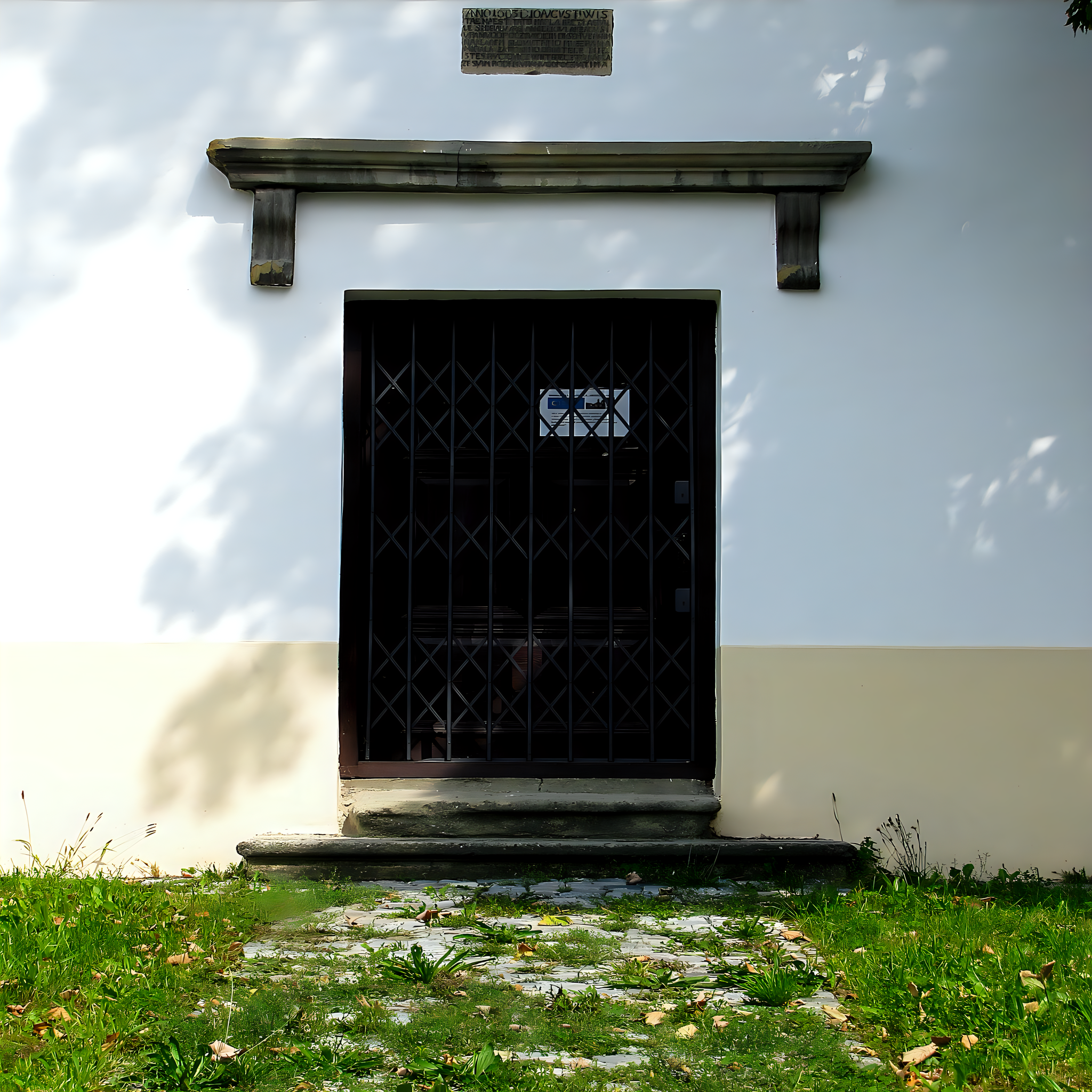 
<span>Pohřební kaple Žarošských</span>
