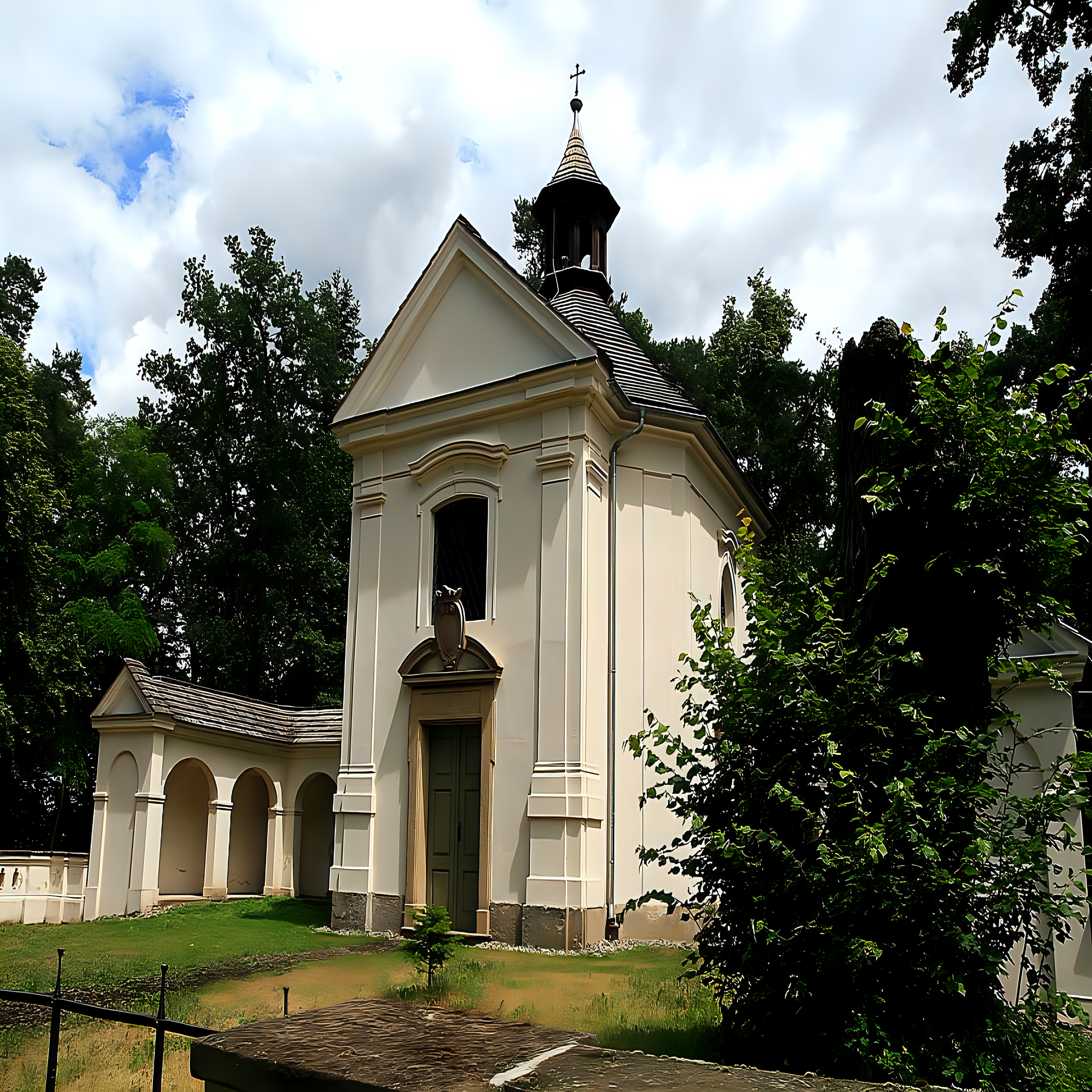 
<span>kaple svaté Rodiny (Černá Hora)</span>
