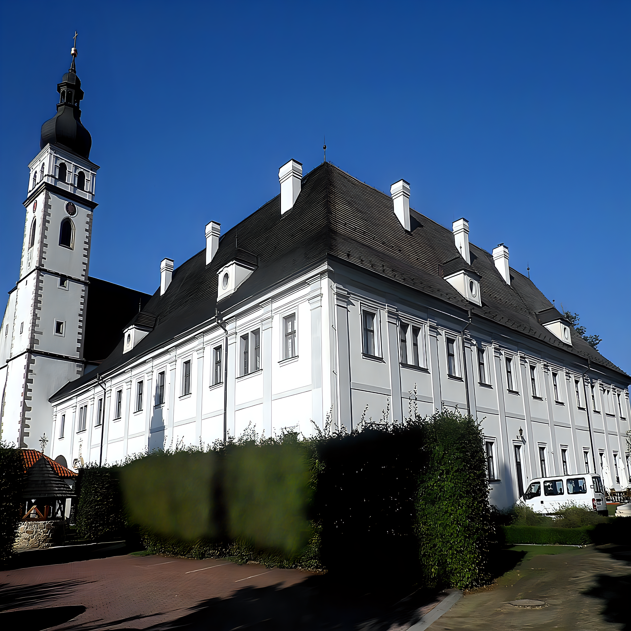 
<span>Klášter Božího Milosrdenství Rodiny Panny Marie</span>
