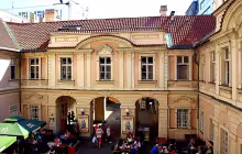 Palác Sylva-Taroucca