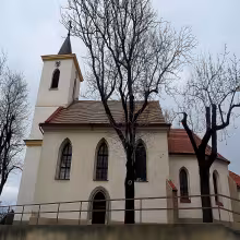 Kostel Narození svatého Jana Křtitele (Klapý)