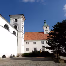 Klášter paulánů