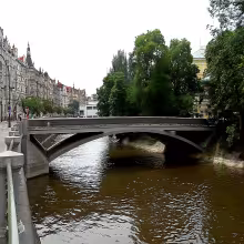 most na Slovanský ostrov