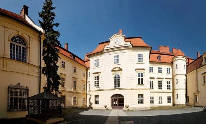 zámek Bystřice pod Hostýnem