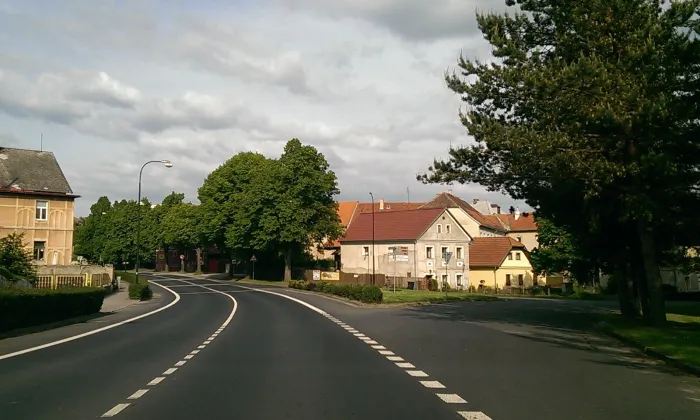 Kostel Nalezení svatého Kříže v Dubé