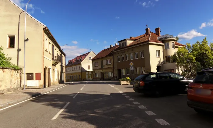 Kostel Zvěstování Panny Marie (Miletín)