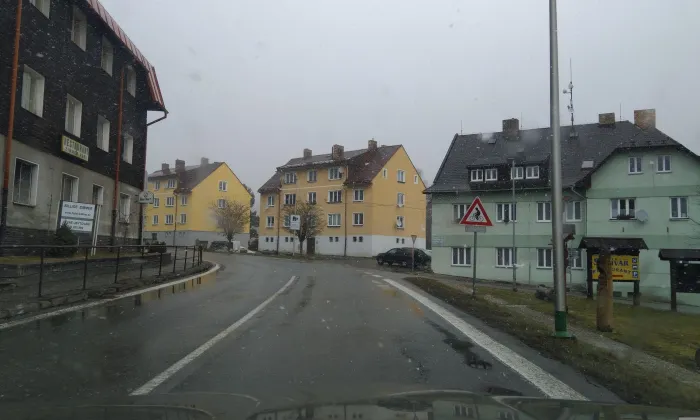 Kostel svaté Rodiny a svatého Jana Nepomuckého
