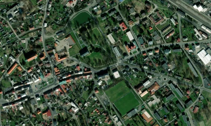 Šluknovský zámek – letecký pohled