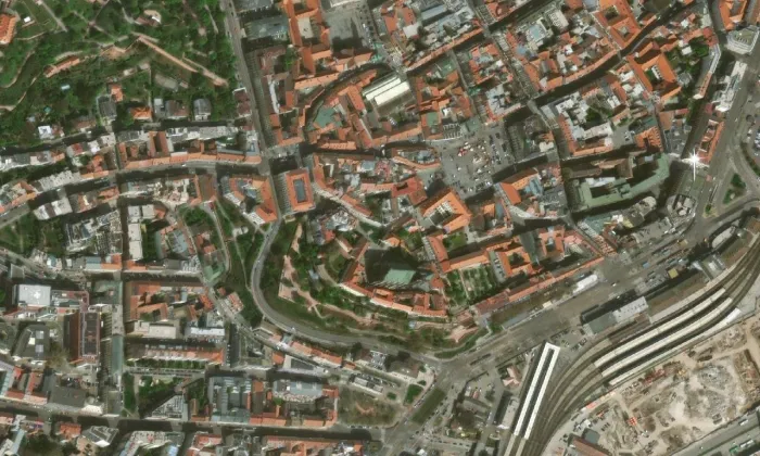 Biskupský dvůr – letecký pohled