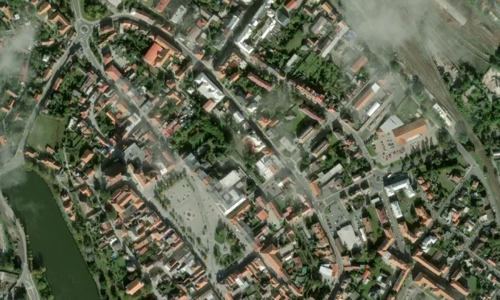 Dusíkovo divadlo – letecký pohled