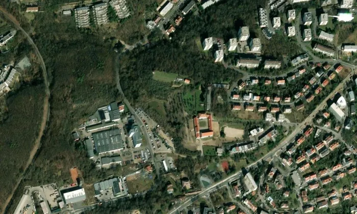 Dvůr Bulovka – letecký pohled