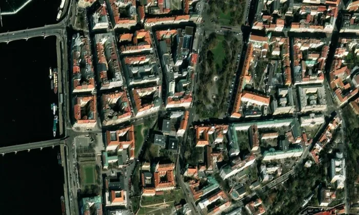 Faustův dům – letecký pohled