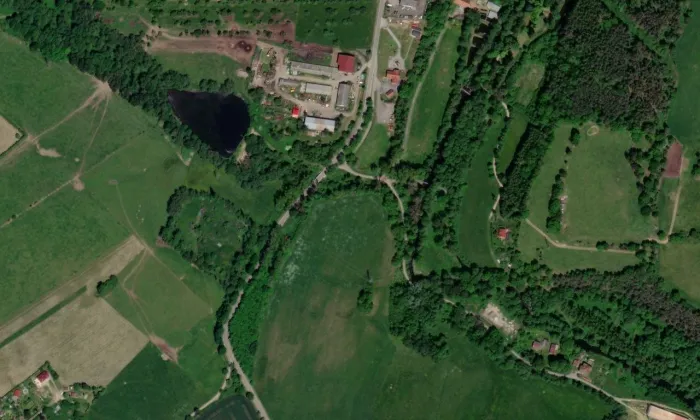 Hrádek u Husince – letecký pohled