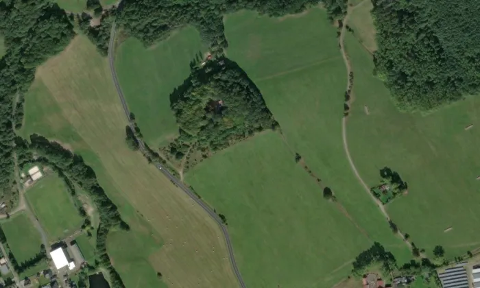 Hrobka rodiny Botschen – letecký pohled