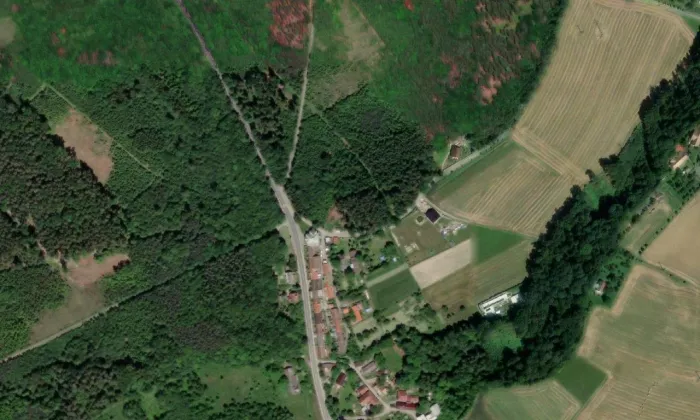 kaple Nejsvětější Trojice (Chábory) – letecký pohled