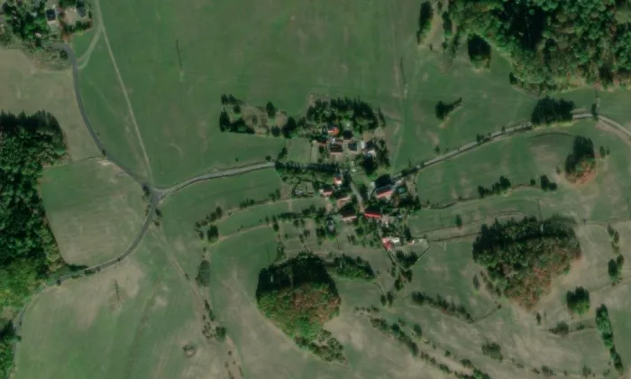 kaple svatého Jakuba apoštola (Doubravice) – letecký pohled