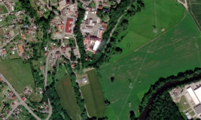 Klášter Hradiště – letecký pohled